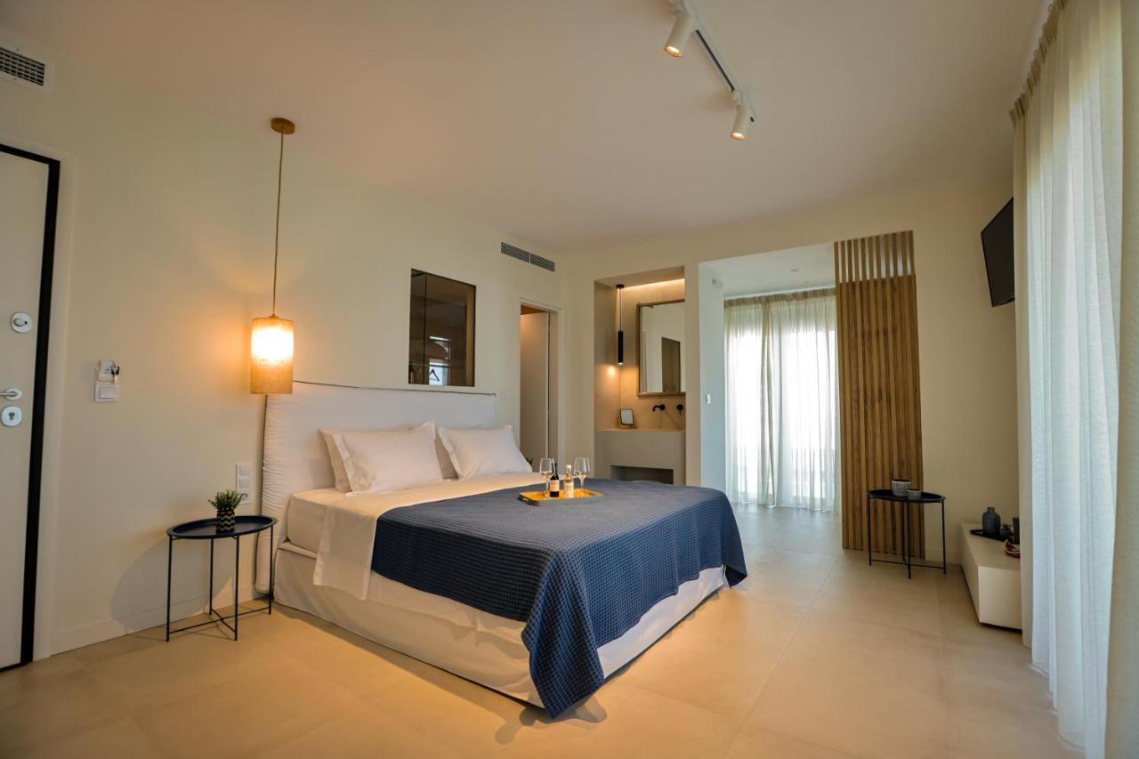 La Mer Bleue Boutique Suite Vrachati Ngoại thất bức ảnh